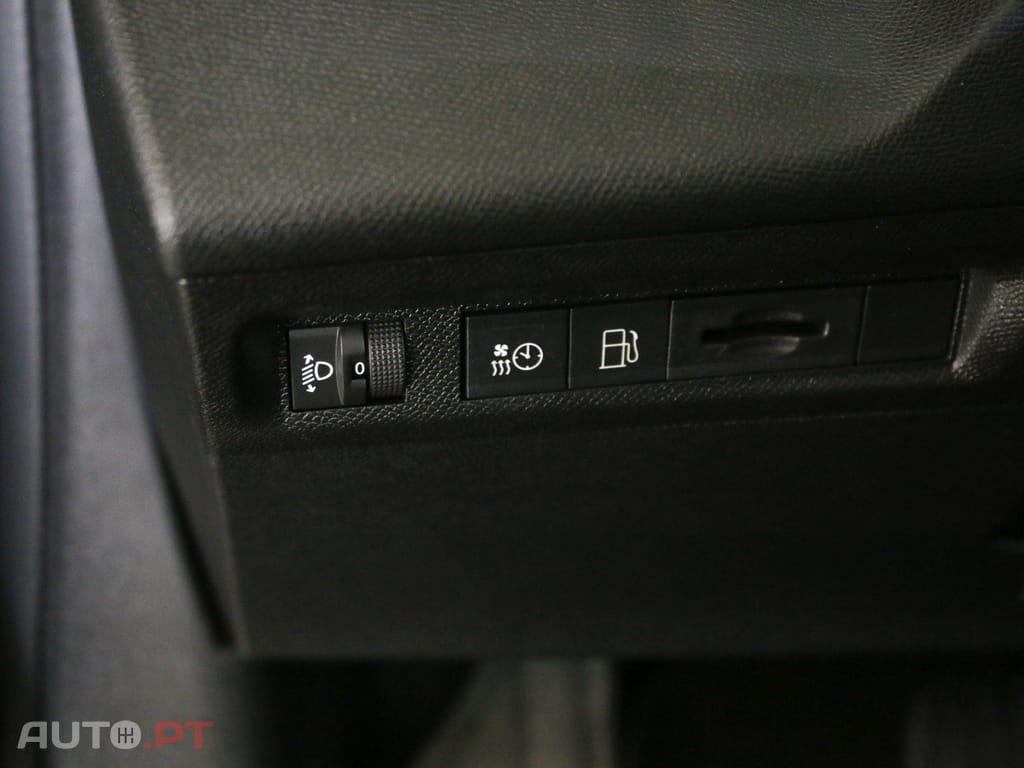 Peugeot 308 SW 1.6 Hybrid Active Pack e-EAT8