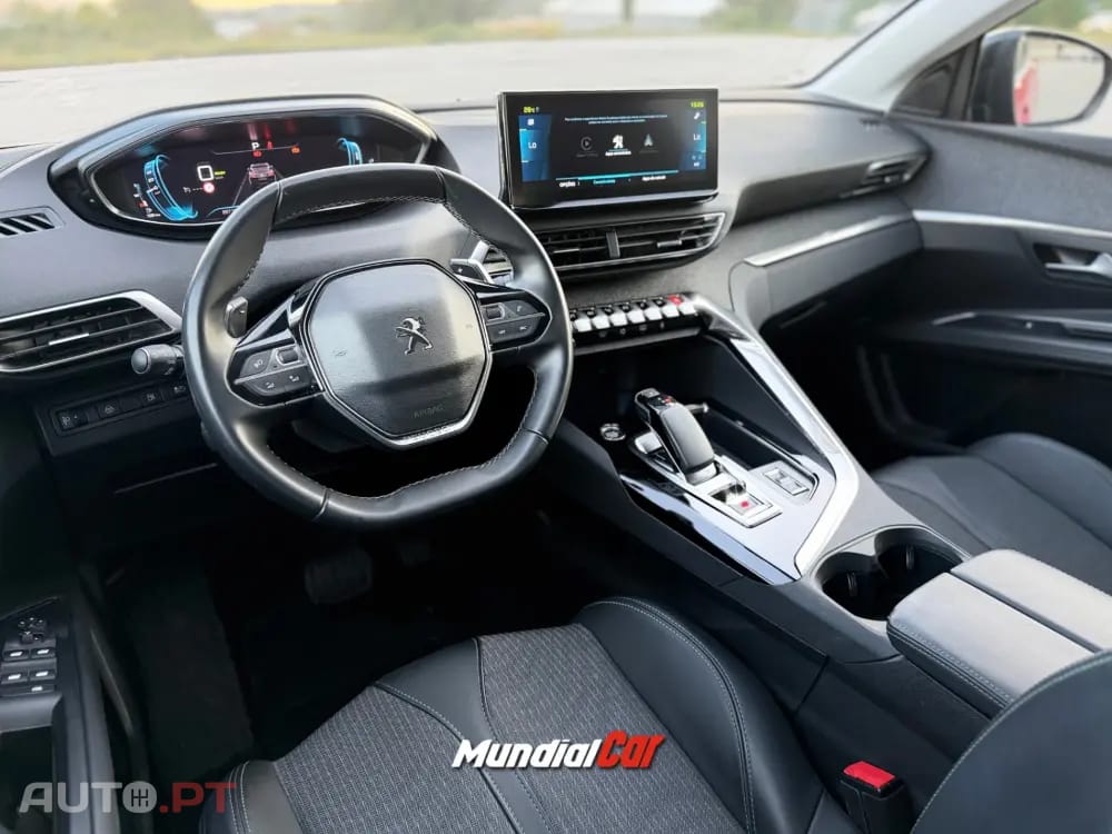 Peugeot 3008 1.6 Hybrid Allure e-EAT8