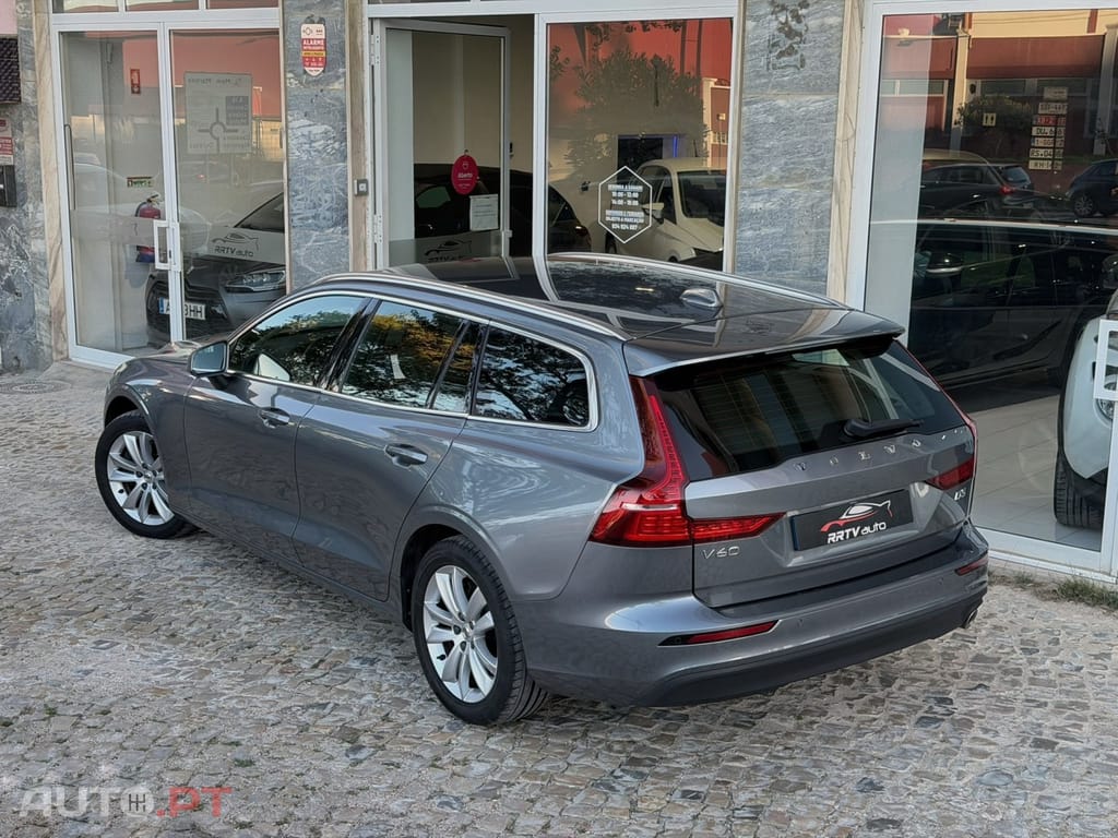 Volvo V60 2.0 D3 Momentum