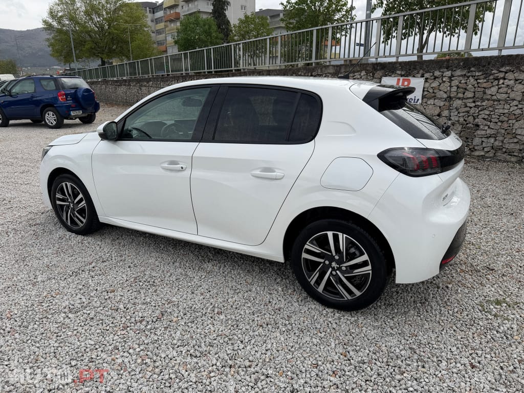 Peugeot 208 1.2 PureTech Allure