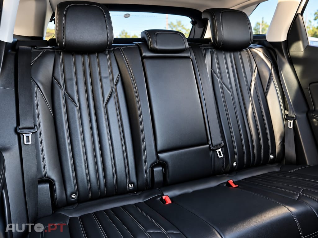 Peugeot 3008 1.2 PureTech Allure EAT8