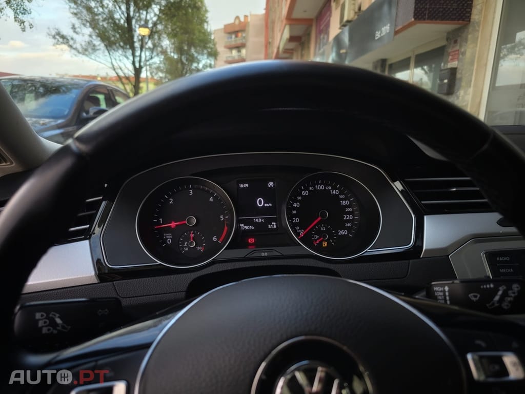 Volkswagen Passat Variant 2.0 TDi Elegance