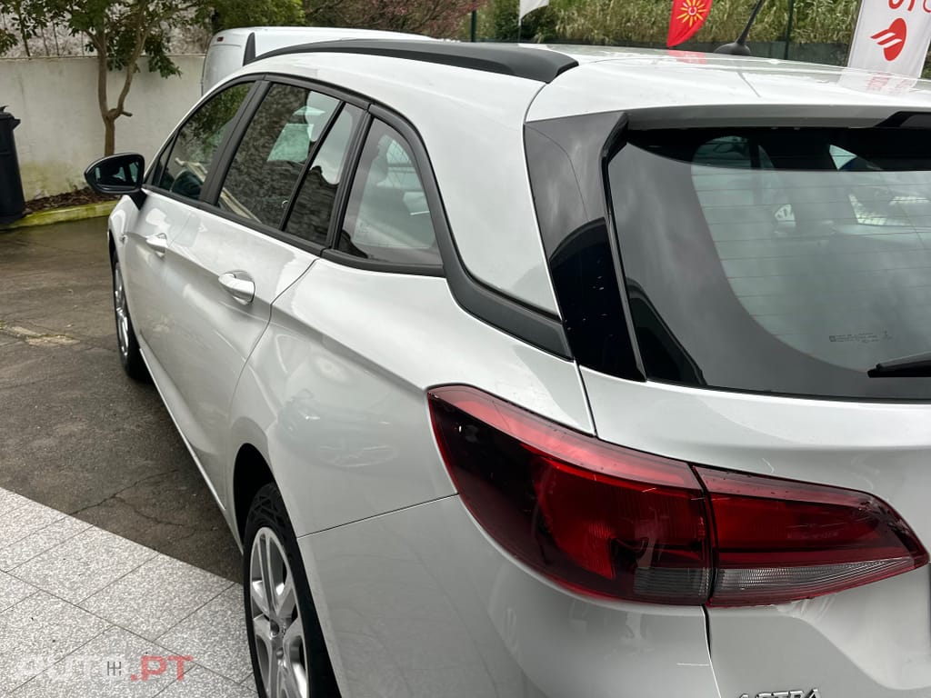 Opel Astra Sports Tourer 1.5 D Business Edition Aut. S/S