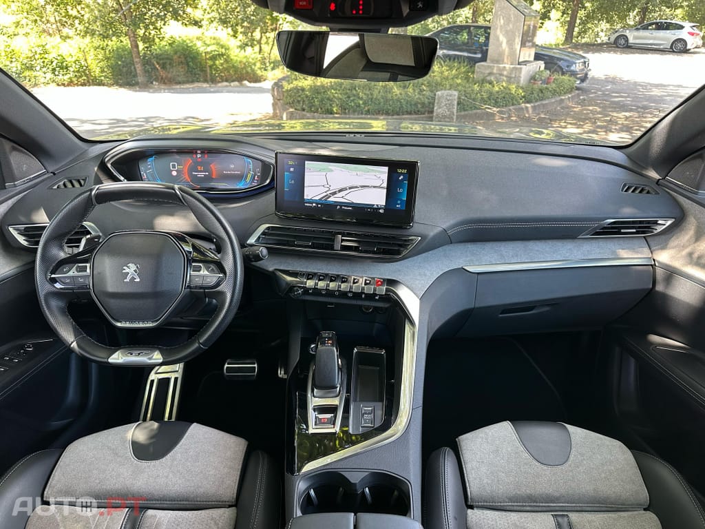 Peugeot 3008 1.6 Hybrid GT Pack e-EAT8