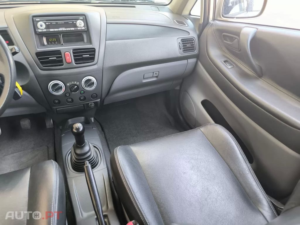 Suzuki Liana 1.3 GL
