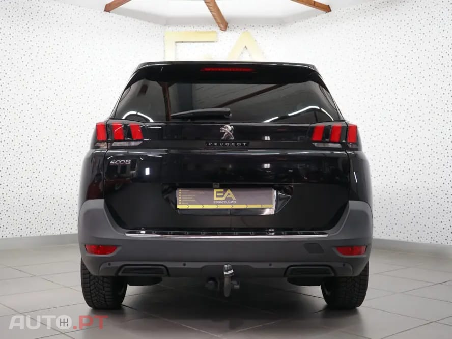Peugeot 5008 1.2 PureTech Allure Pack