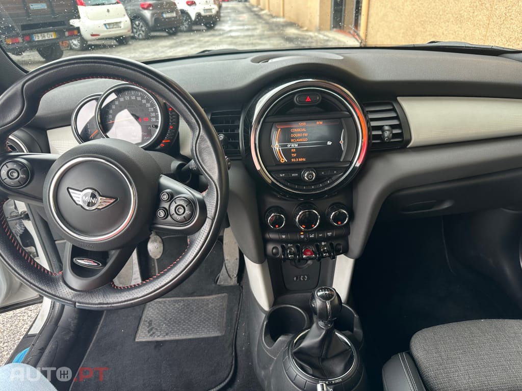 MINI Cooper D