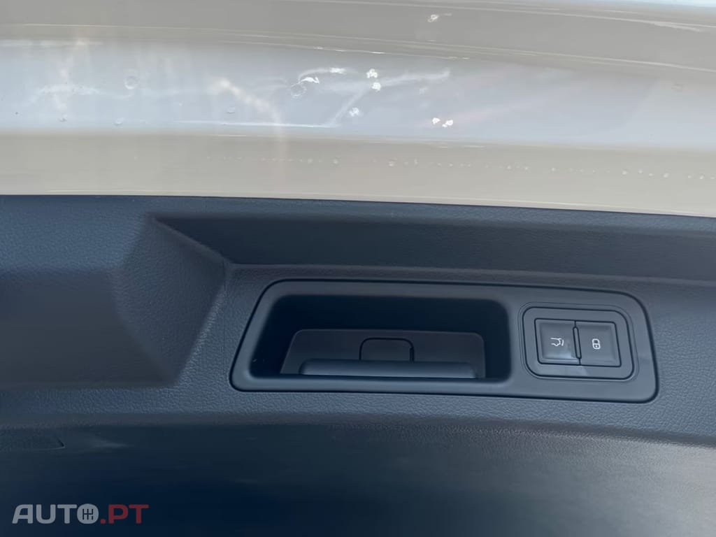 BYD Seal U DM-i PHEV I.V.A DEDUTIVEL