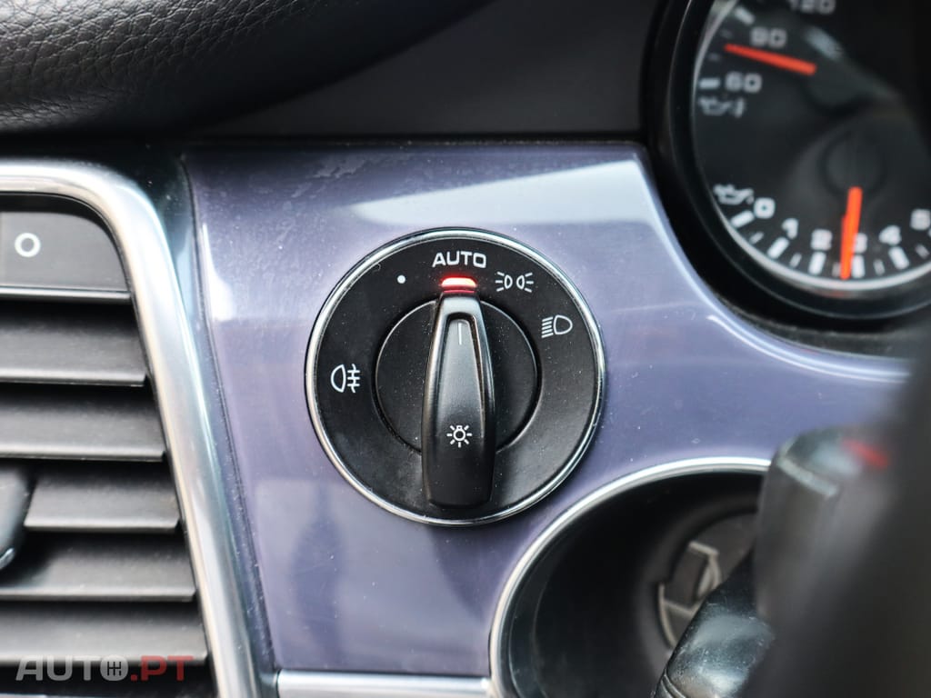 Porsche Panamera Platinum Edition