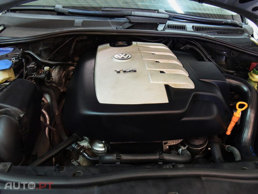 Volkswagen Touareg 2.5 TDi Tiptronic