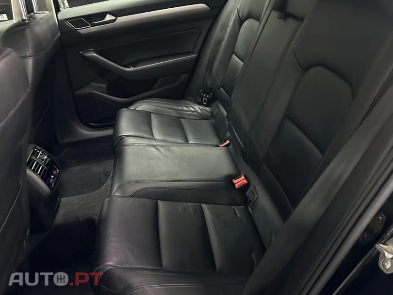 Volkswagen Passat Variant 2.0 TDi Confortline DSG