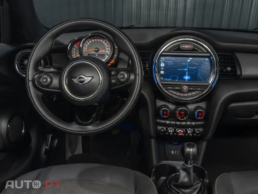 MINI Cooper Cooper D