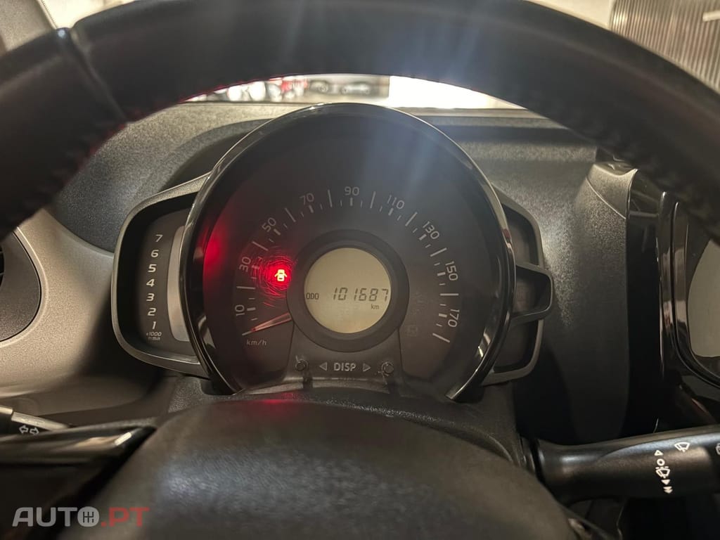 Peugeot 108 Top! 1.2 VTi Allure + ADML