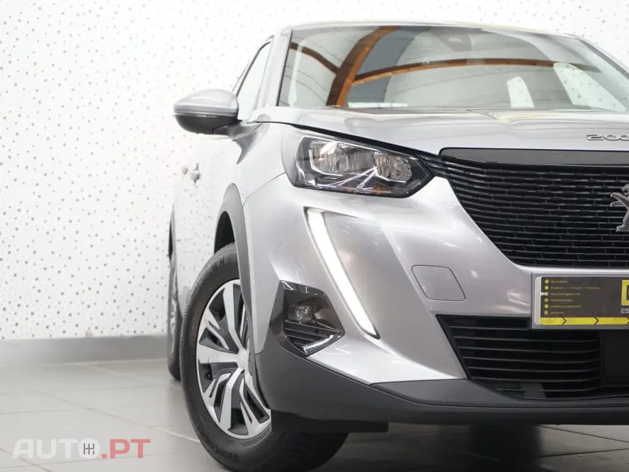 Peugeot 2008 1.2 PureTech Allure