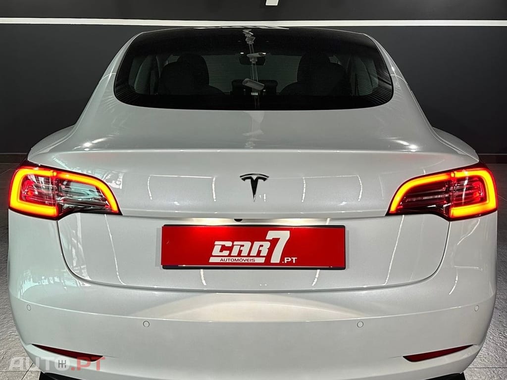 Tesla Model 3 Standard RWD Plus