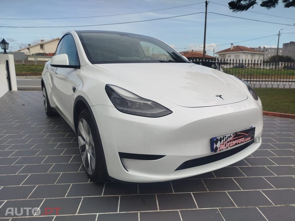 Tesla Model Y Tração Traseira