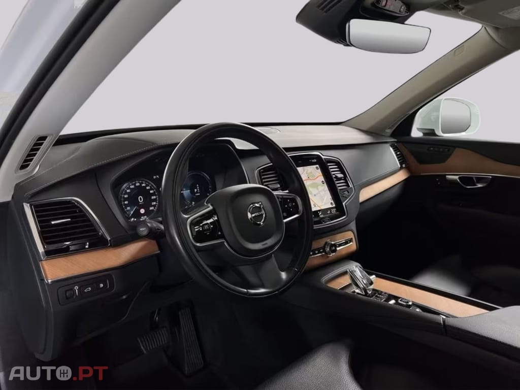 Volvo XC90 T8 AWD I.V.A DEDUTIVEL