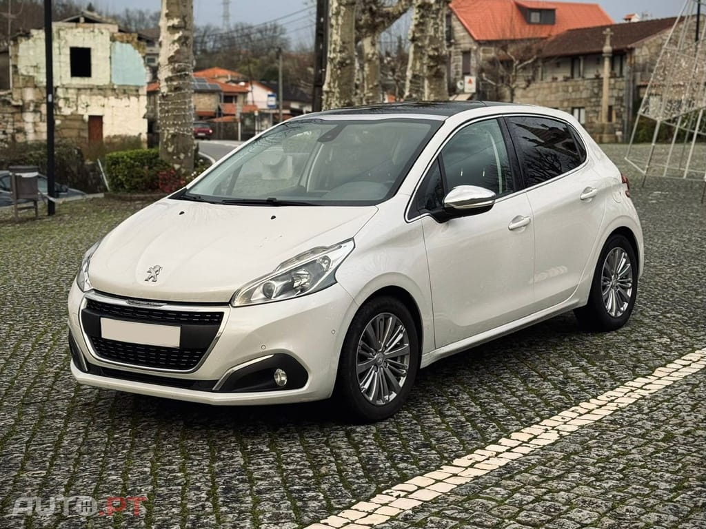 Peugeot 208 1.2 VTi Allure