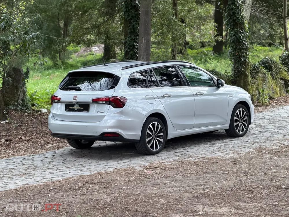 Fiat Tipo 1.3 M-Jet Lounge