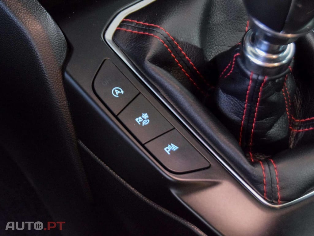 Ford Focus SW 1.0 EcoBoost ST-Line