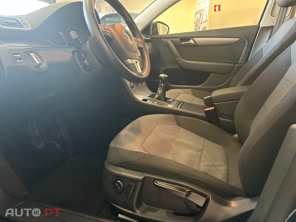 Volkswagen Passat 2.0TDi Trendline Pack