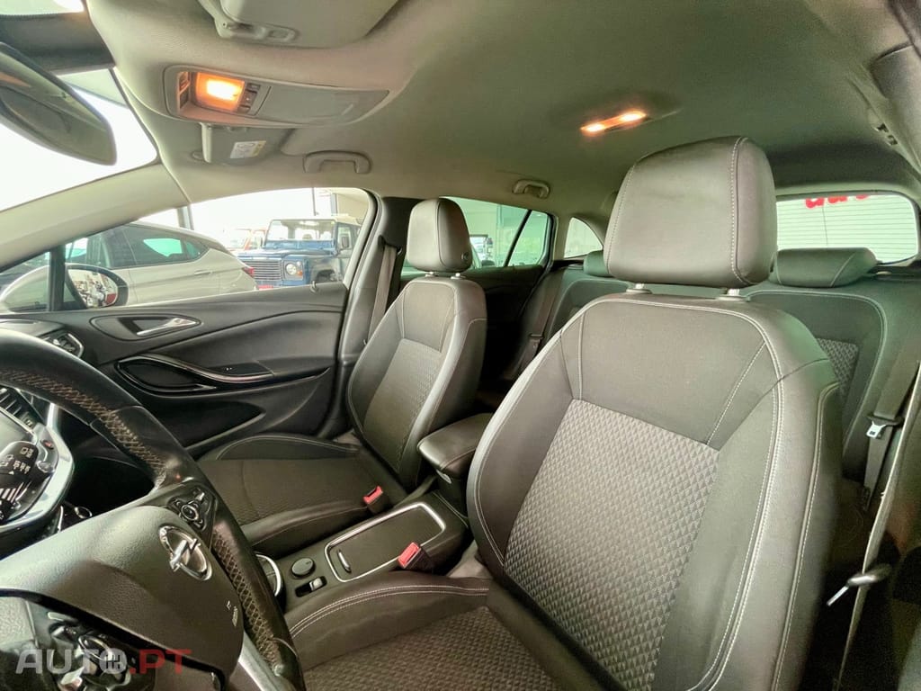 Opel Astra 1.6 CDTI Dynamic Sport S/S