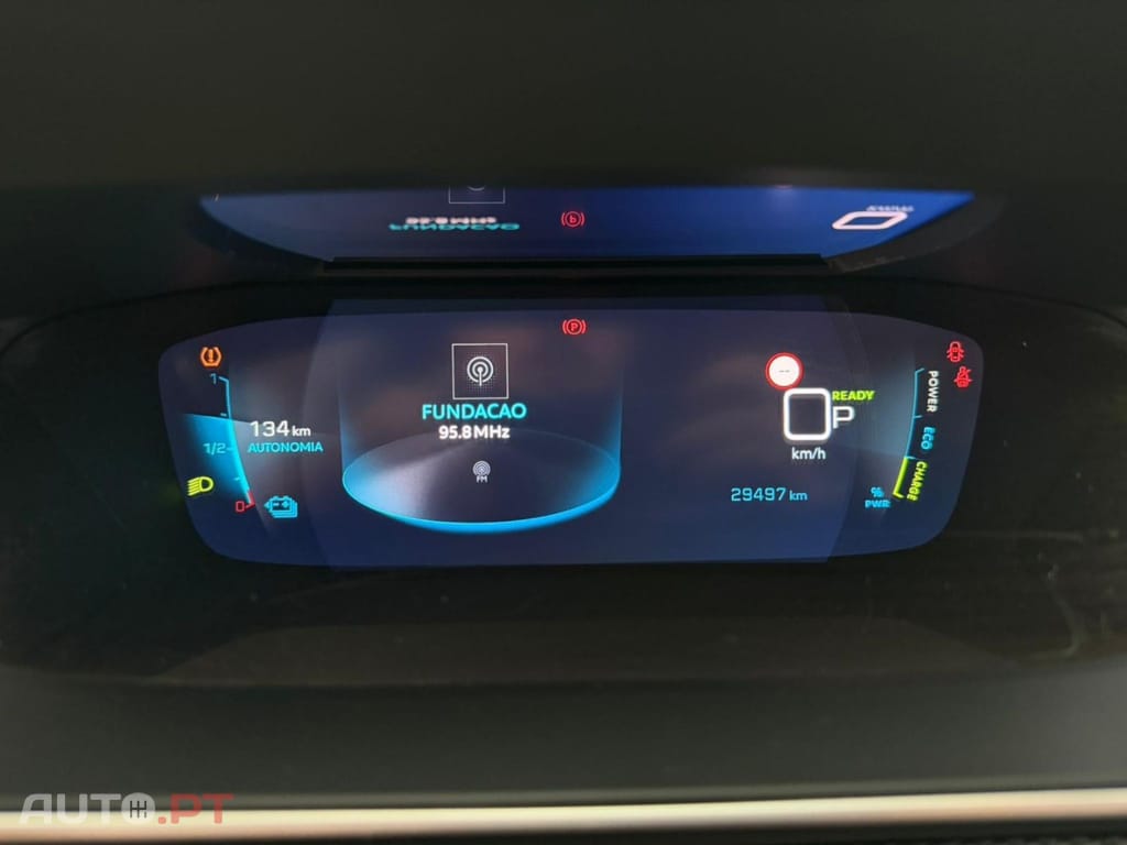Peugeot E-2008 ALLURE PACK 