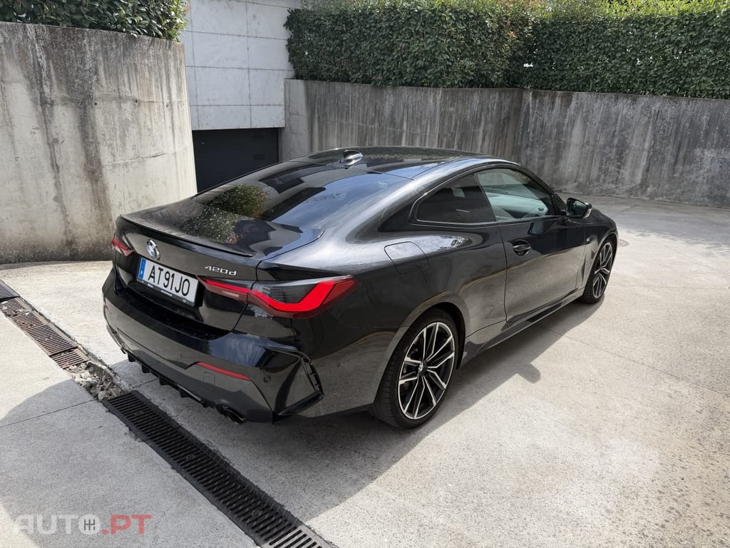 BMW 420 d Pack Desportivo M Auto