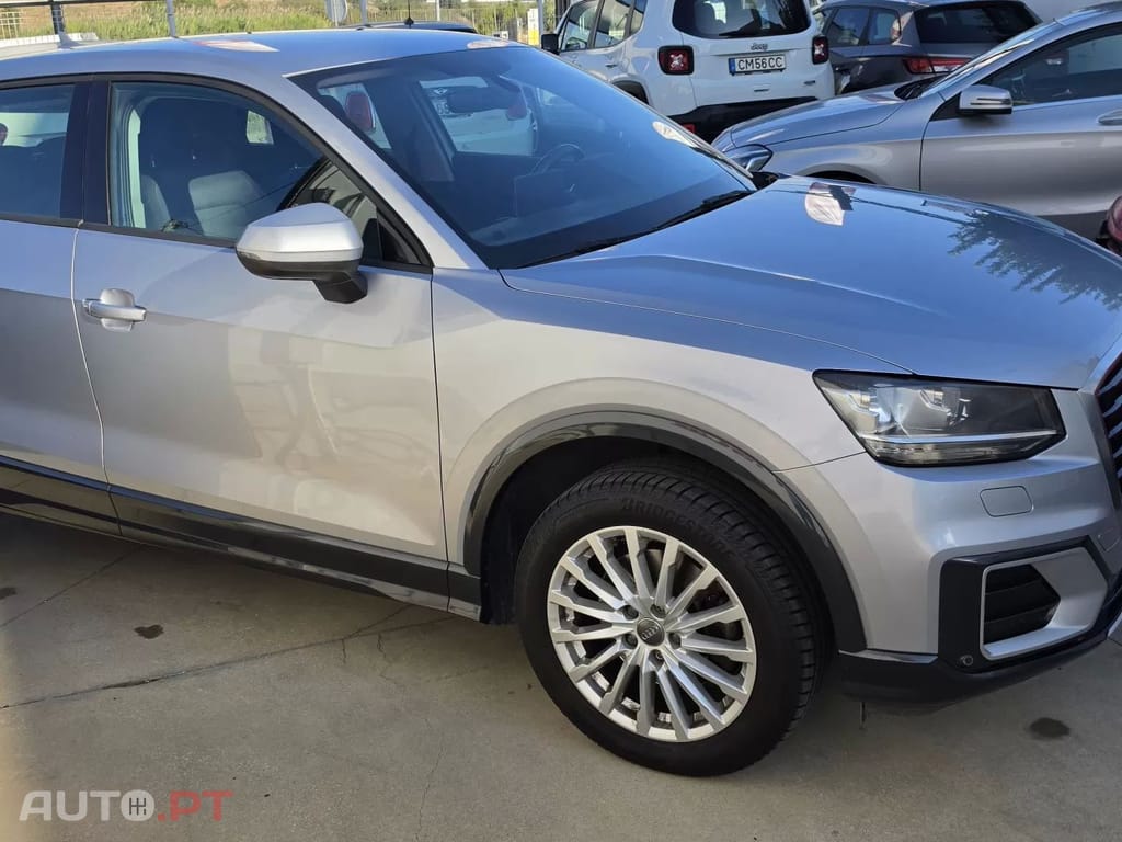 Audi Q2 1.6 TDI Design S tronic
