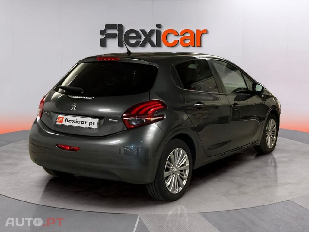 Peugeot 208 1.2 VTi Style