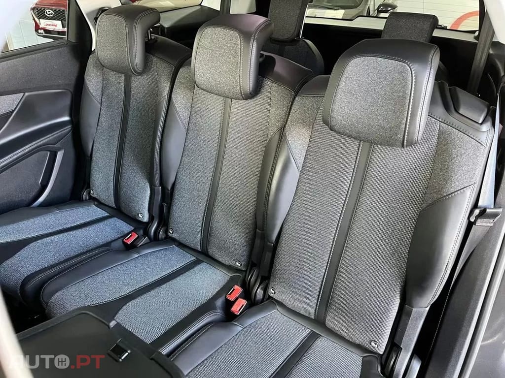 Peugeot 5008 2.0 BlueHDi Allure