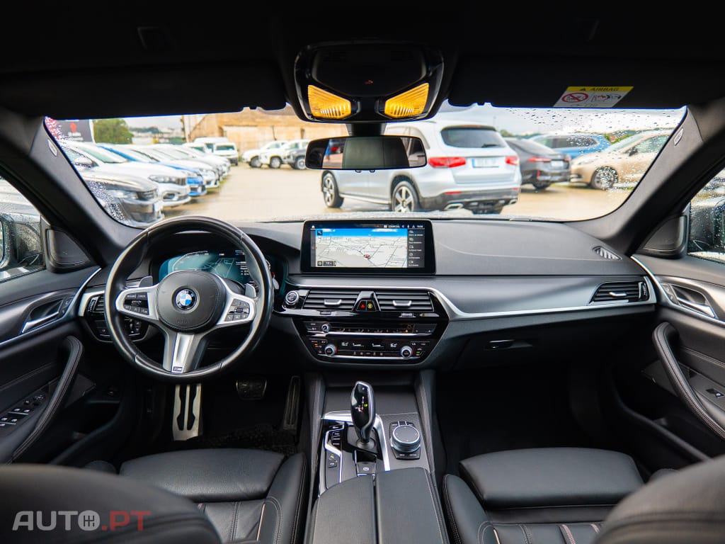 BMW 520 d Pack Desportivo M Auto