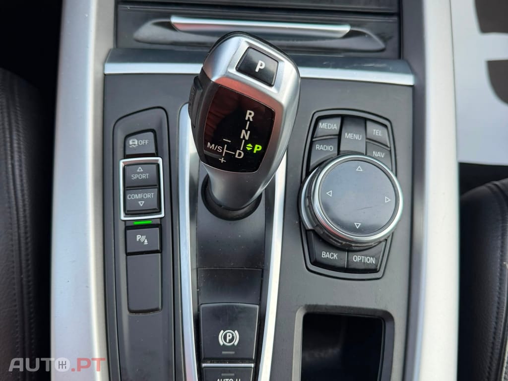 BMW X5 25 d sDrive Comfort 7L