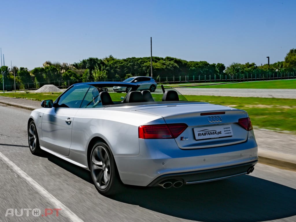 Audi A5 3.0 TFSi S5 quattro S tronic