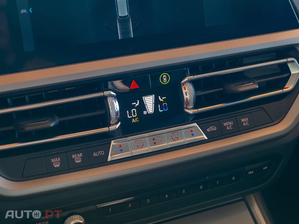 BMW 330 e Touring Corporate Edition Auto