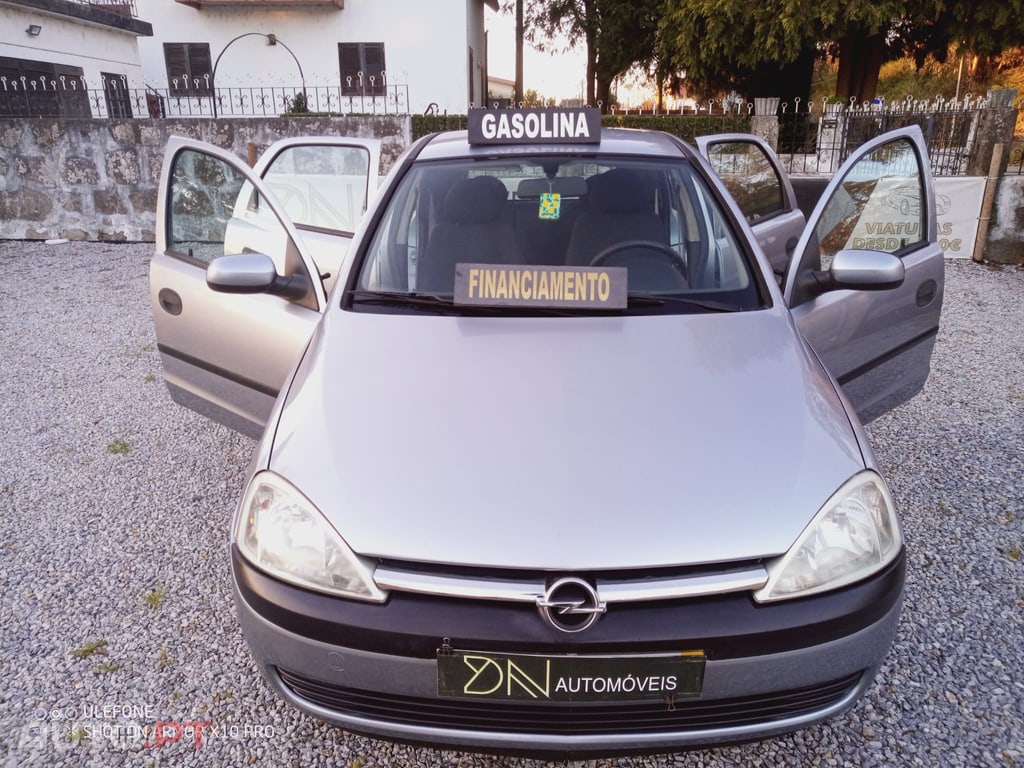 Opel Corsa 1.2 Poucos Kms!