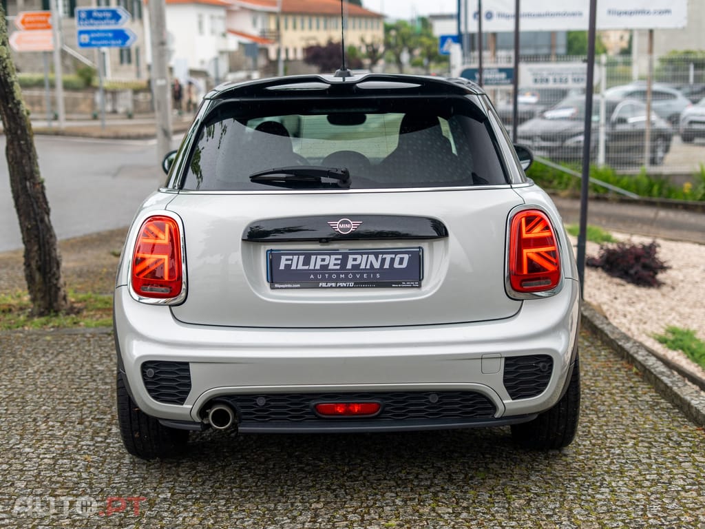 MINI Cooper Cooper Premium JCW Auto