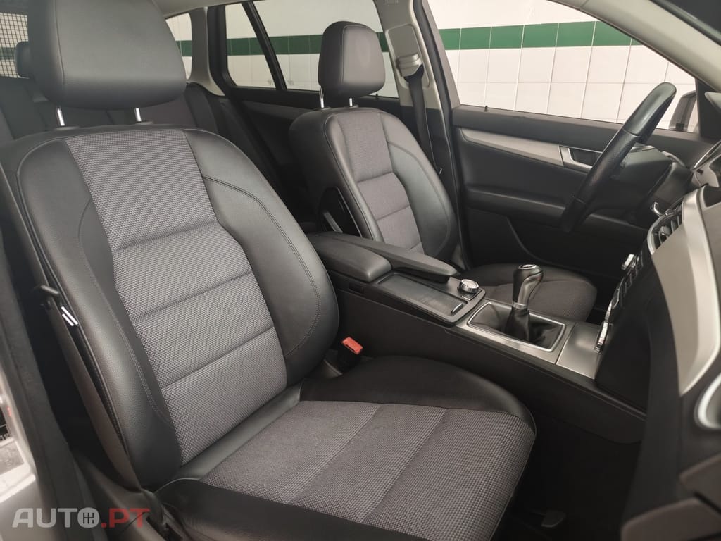 Mercedes-Benz C 220 CDi Avantgarde BE 128g