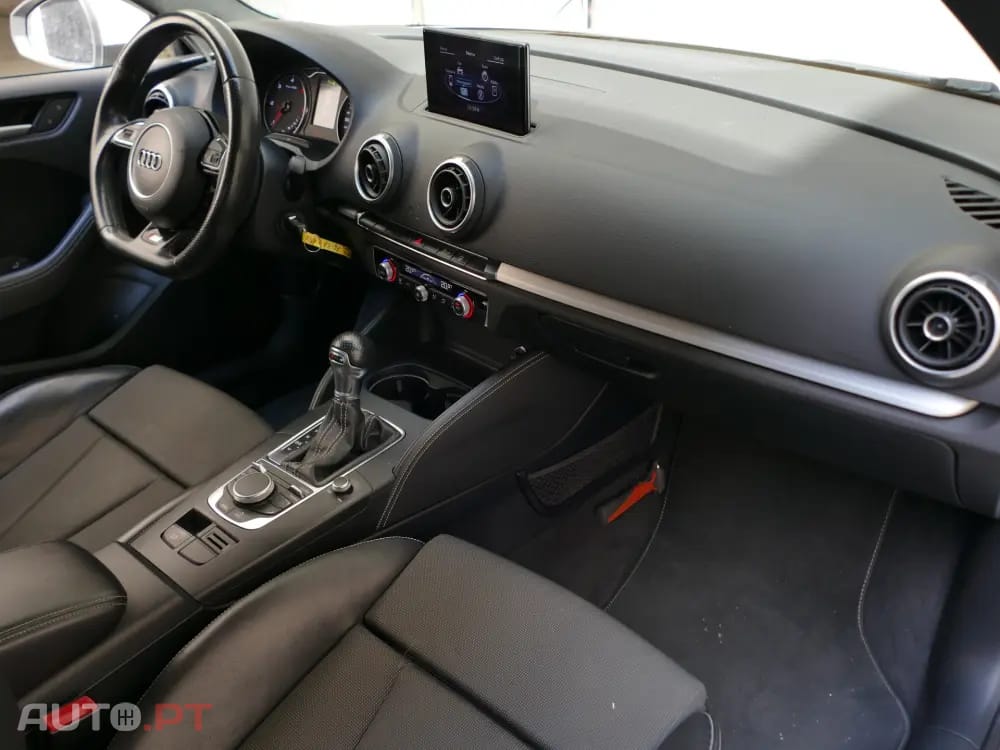 Audi A3 1.6 TDI S-line S tronic