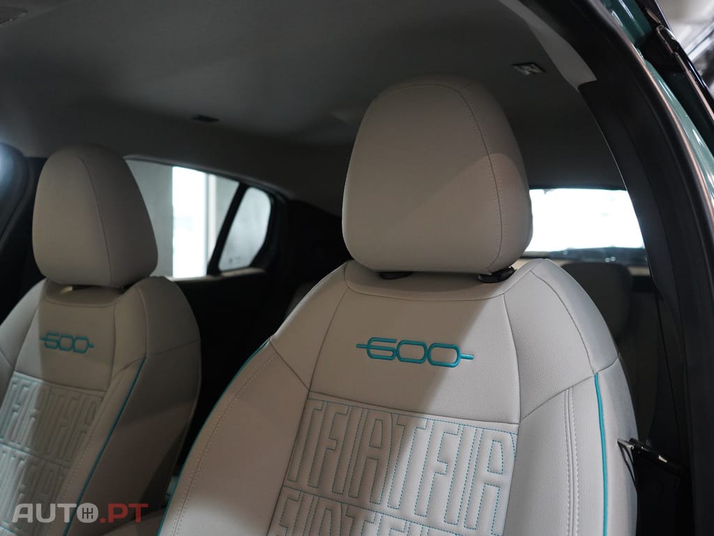 Fiat 600e 54 kWh La Prima