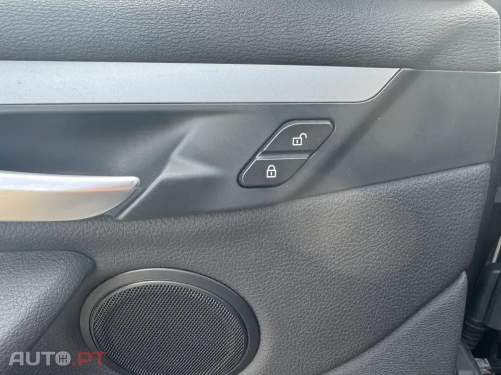 BMW X1 16 d sDrive Line Sport