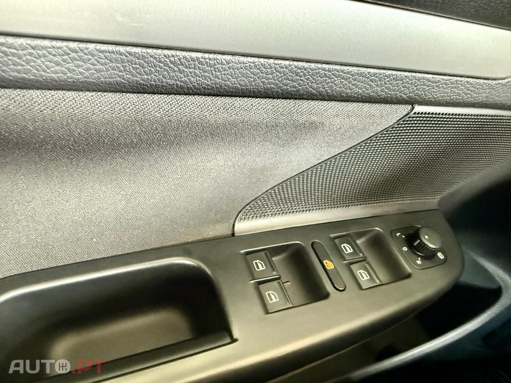 Volkswagen Golf 1.6 TDi Confortline