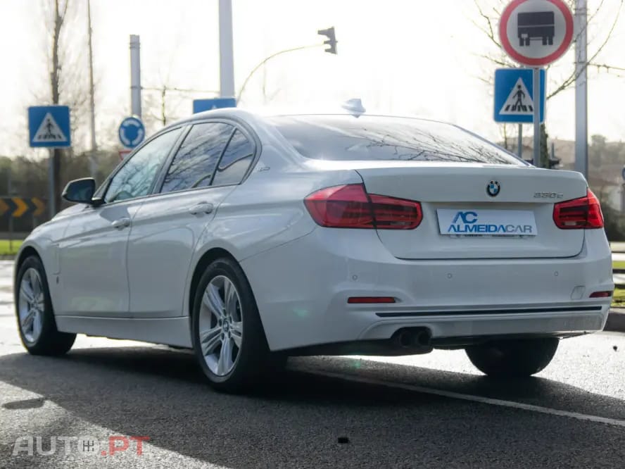 BMW 330 e iPerformance Line Luxury