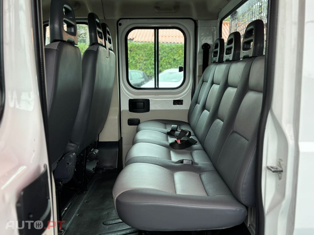 Peugeot Boxer 2.0 BlueHDi 335 L3 CD