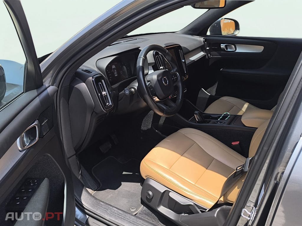 Volvo XC40 2.0 D3 Momentum Geartronic
