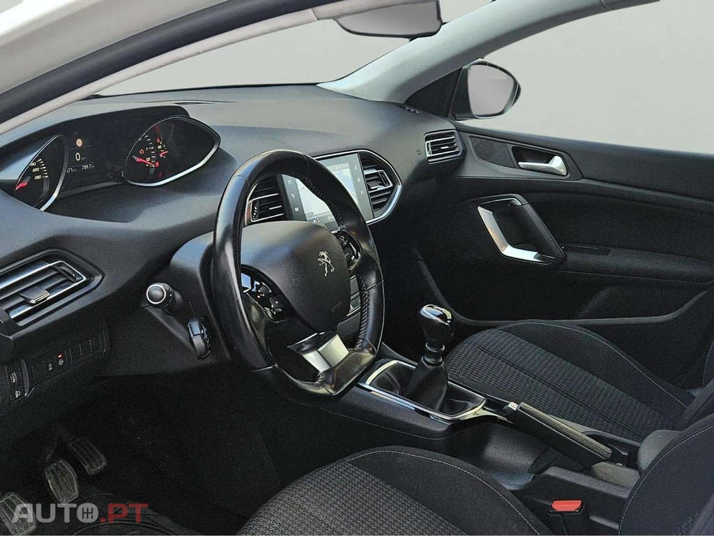 Peugeot 308 1.5 BlueHDi Allure