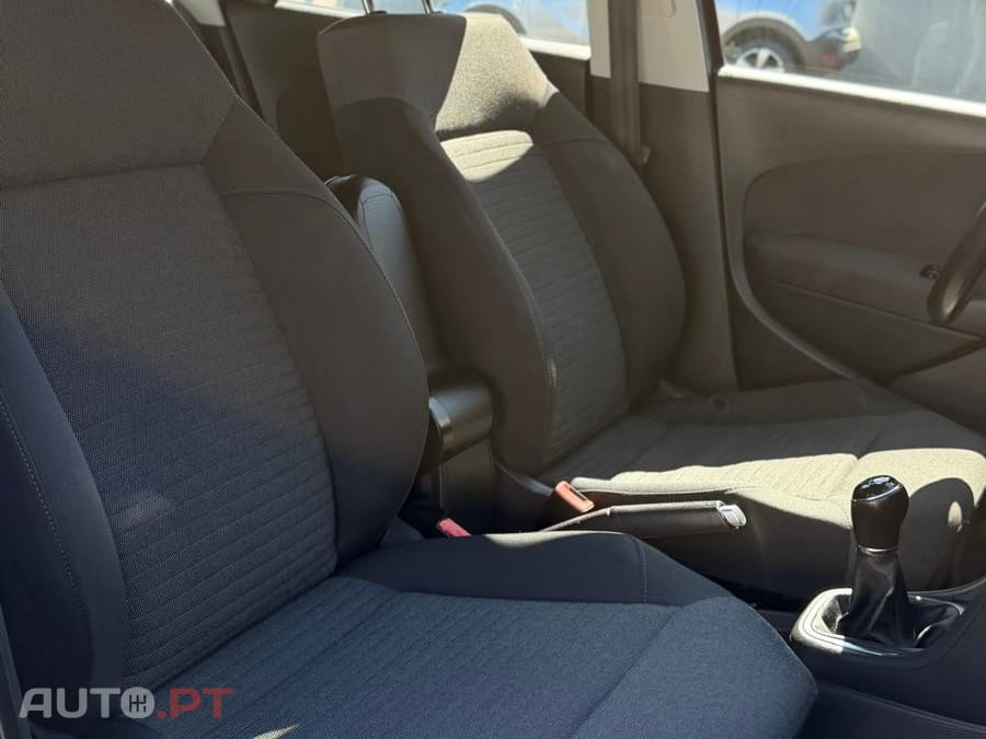 Volkswagen Polo 1.2 TSi Street