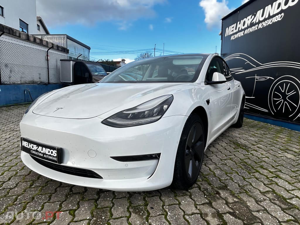 Tesla Model 3 Long-Range Dual Motor AWD