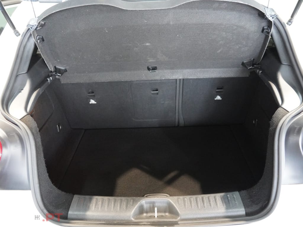 Mercedes-Benz A 160 d AMG Line