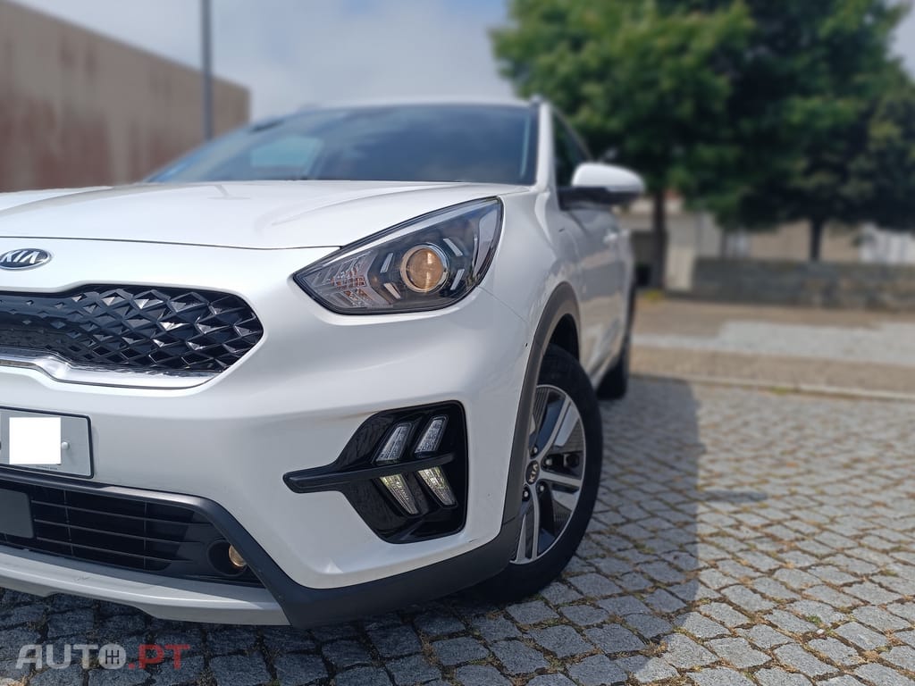 Kia Niro 1.6 GDi PHEV (Plug In) - Nacional